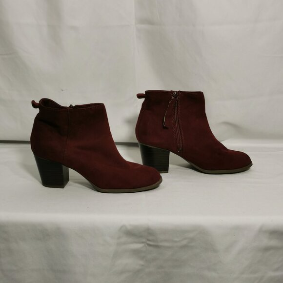 Burgundy Old Navy Booties Size 8 EUC #42 - Picture 4 of 8